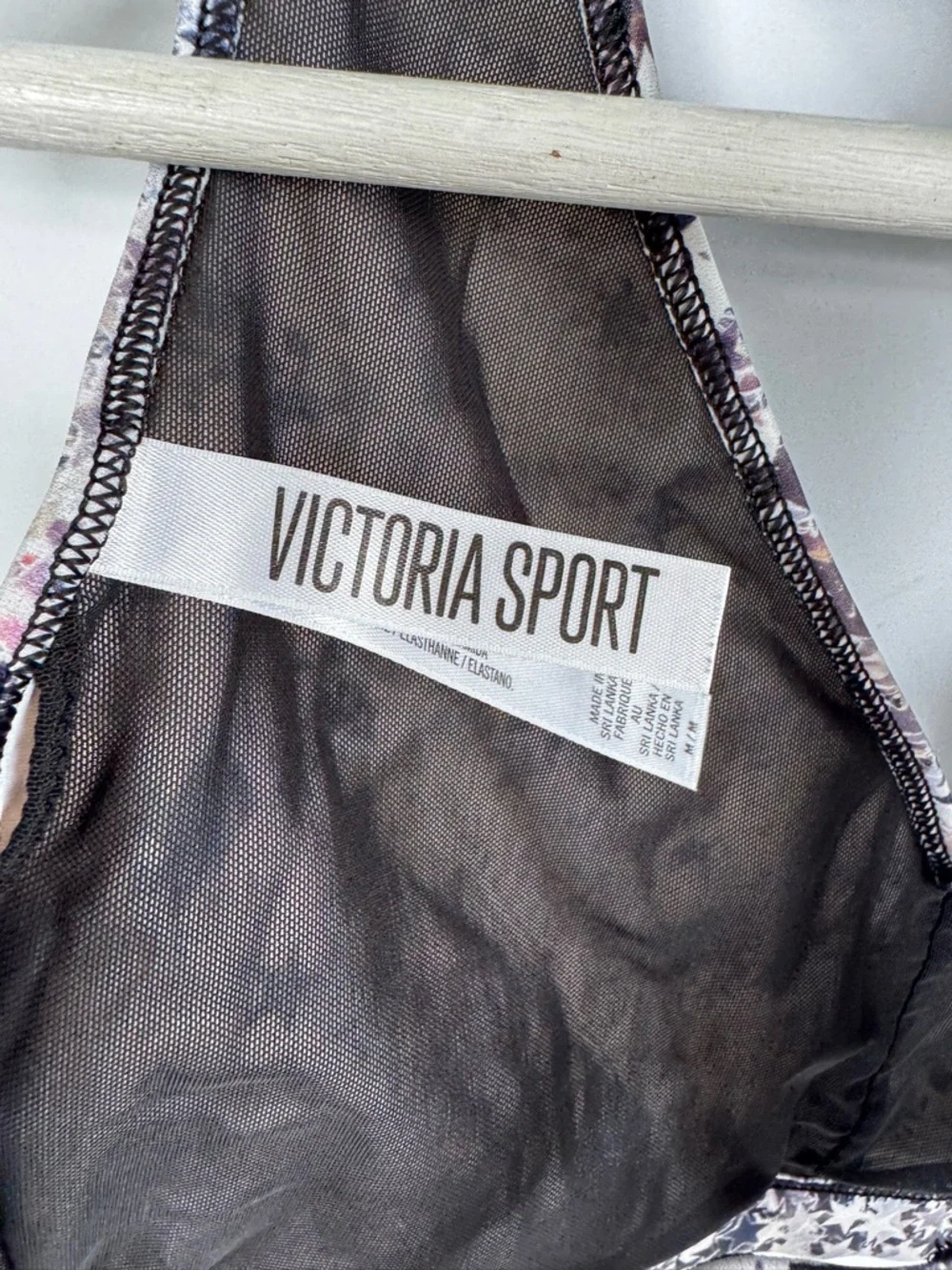 Victoria Sport Strappy Back Sports Bra with Blue Purple White Star Pattern Sz M